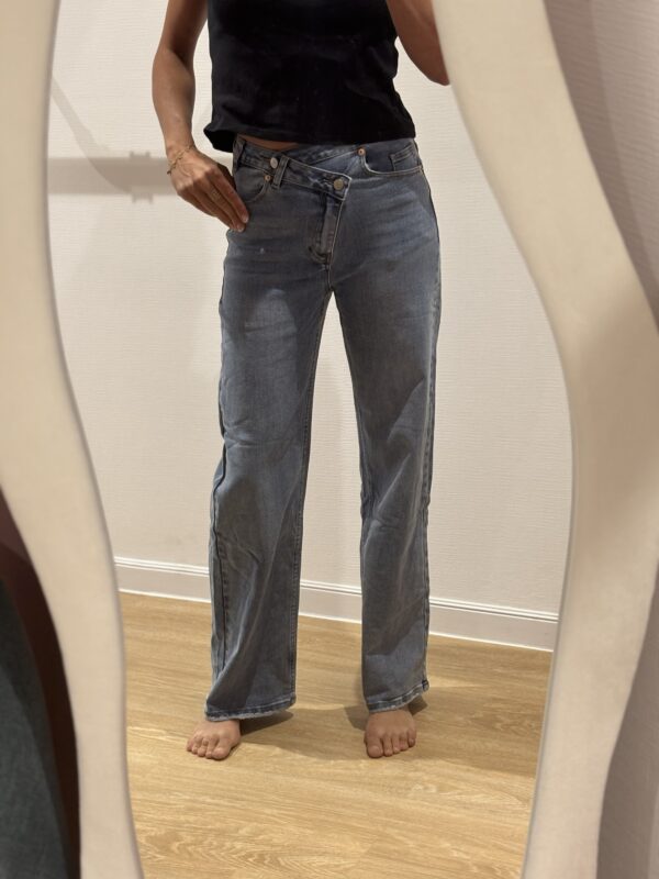 Le Jean Sali – Image 2